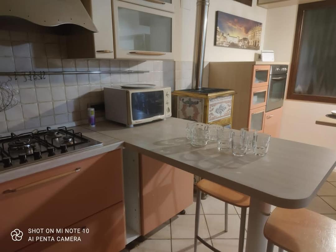 Apartament La Dimora Del Borgo Pinerolo Zewnętrze zdjęcie